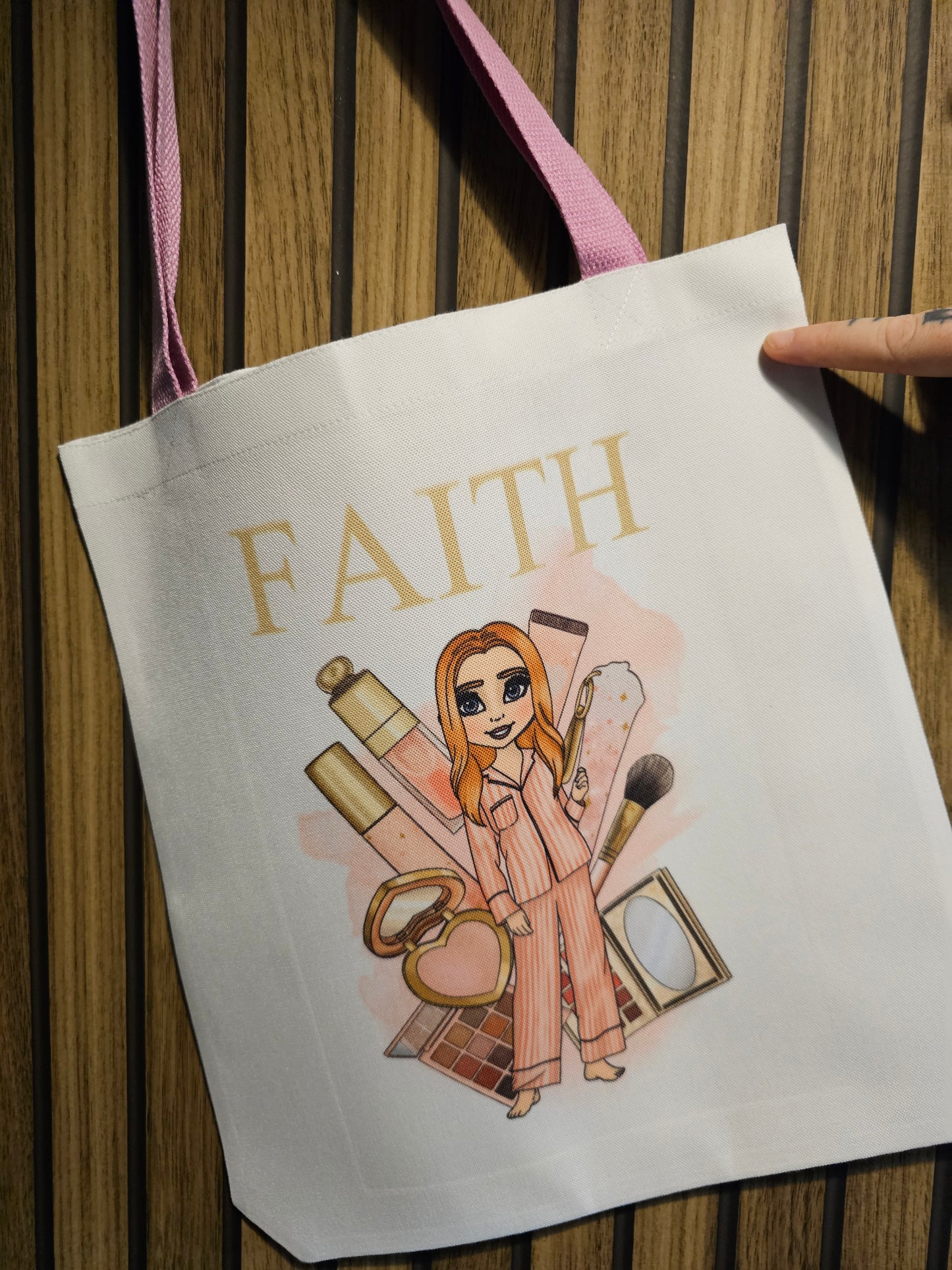Pink handle make up girl tote bag.