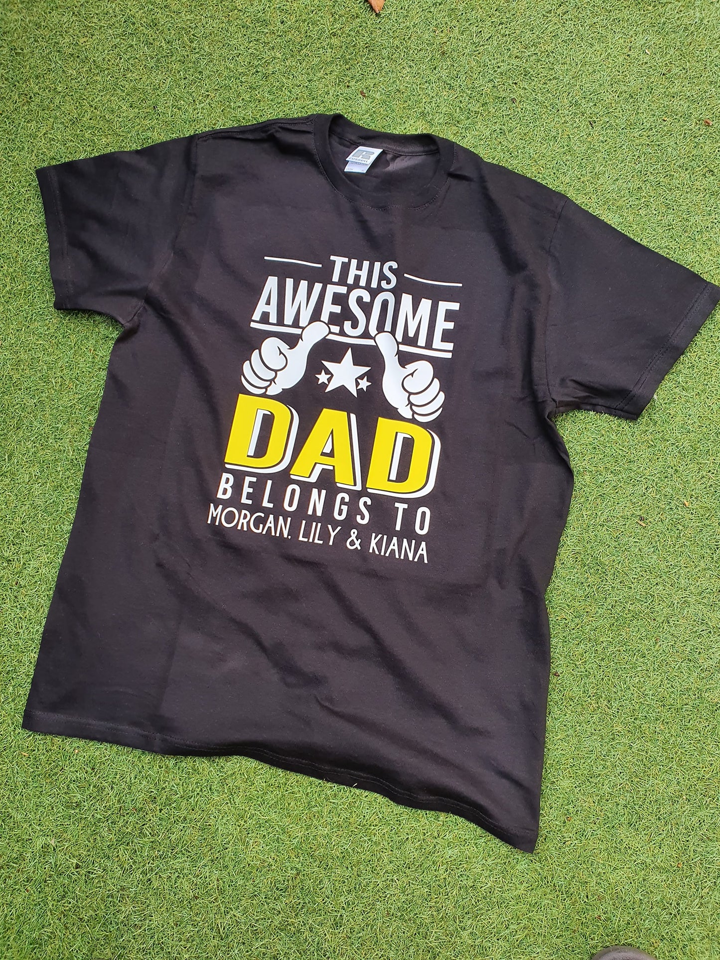 Dad/Grandad This Awesome Dad Belongs To Personalised tshirt