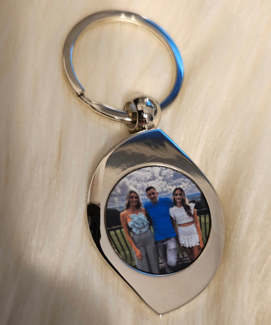 Swirl Shape Photo Keyring