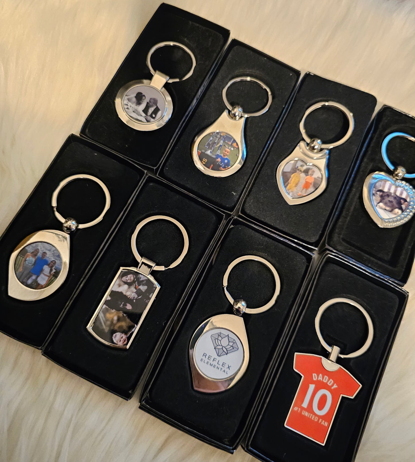 Swirl Shape Photo Keyring