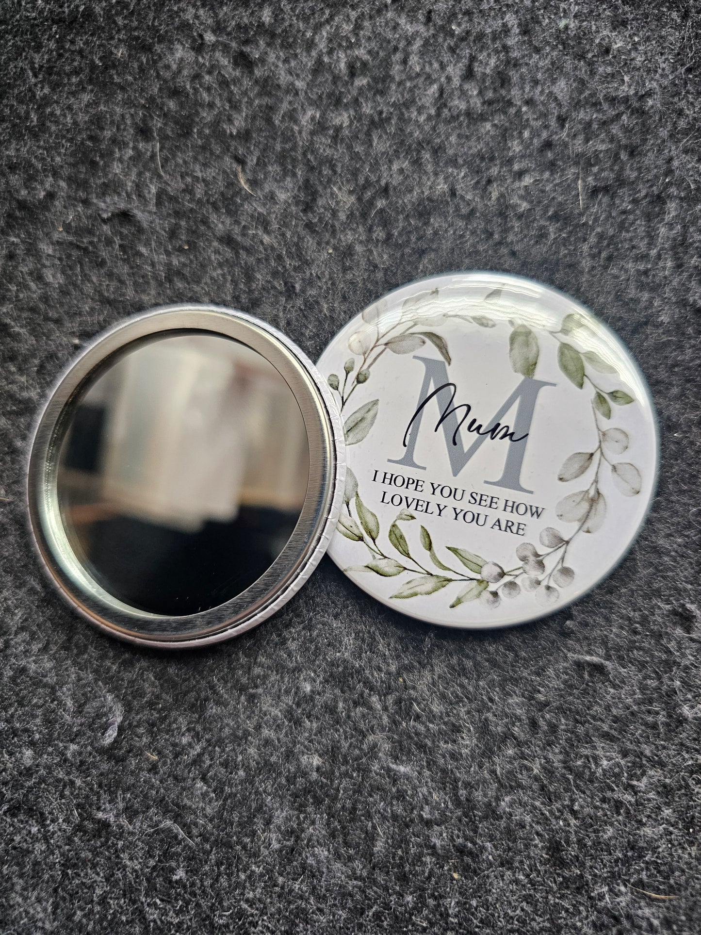 Personalised Pocket Mirror – Custom Compact Mirror Gift