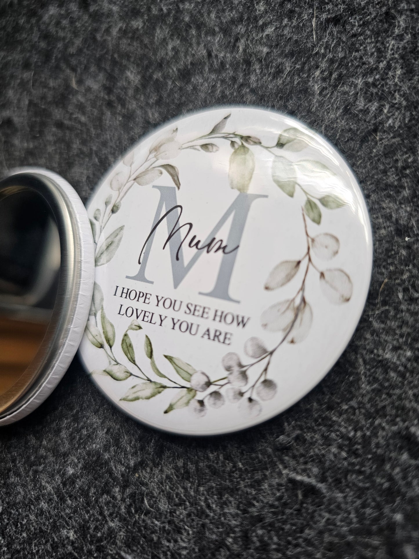 Personalised Pocket Mirror – Custom Compact Mirror Gift
